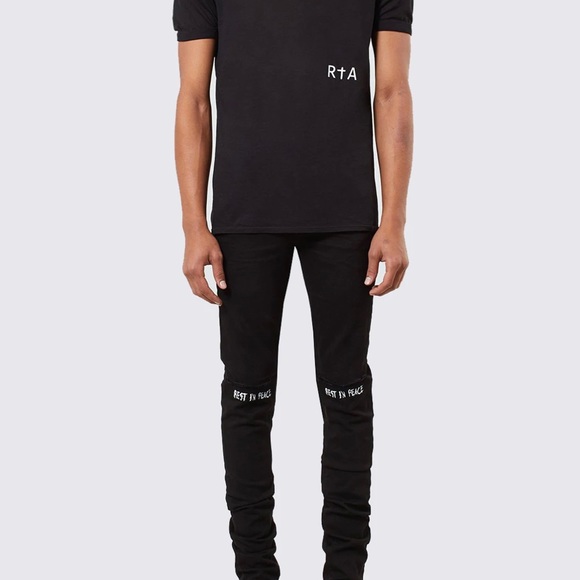 NWT RtA jeans size 34. Bryant mid rise skinny